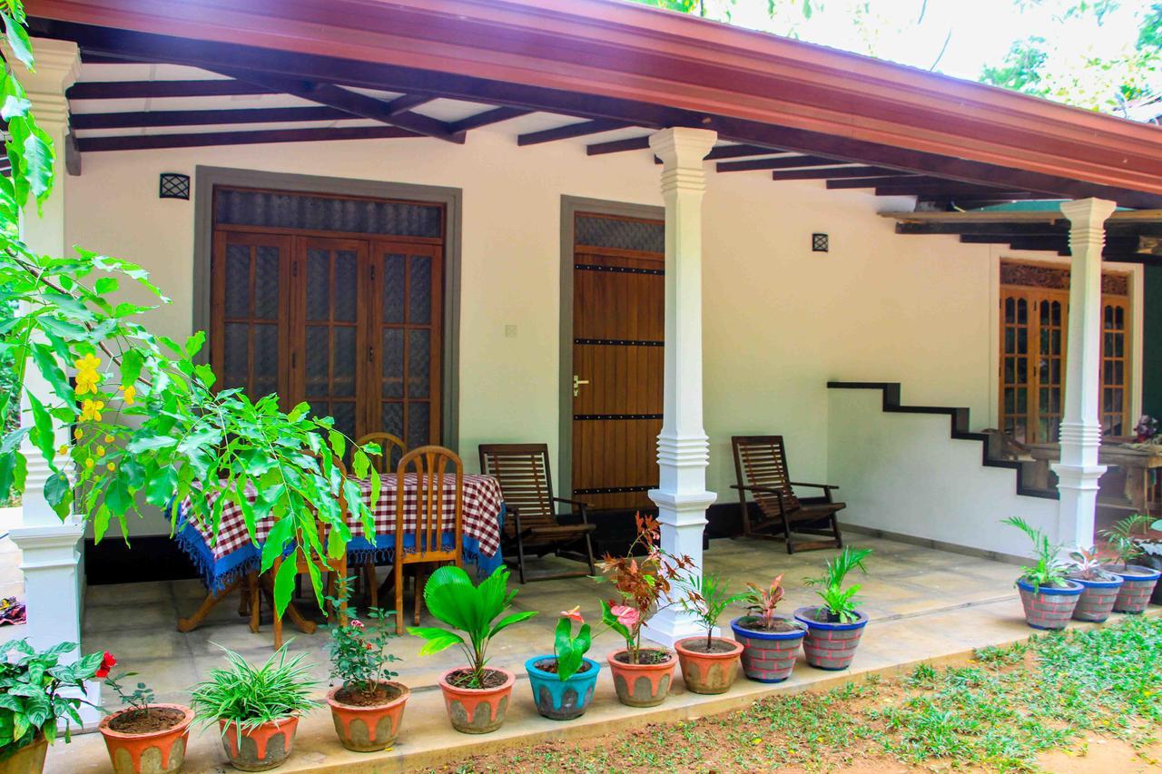 Sigiri Anu Homestay Sigiriya Exterior foto