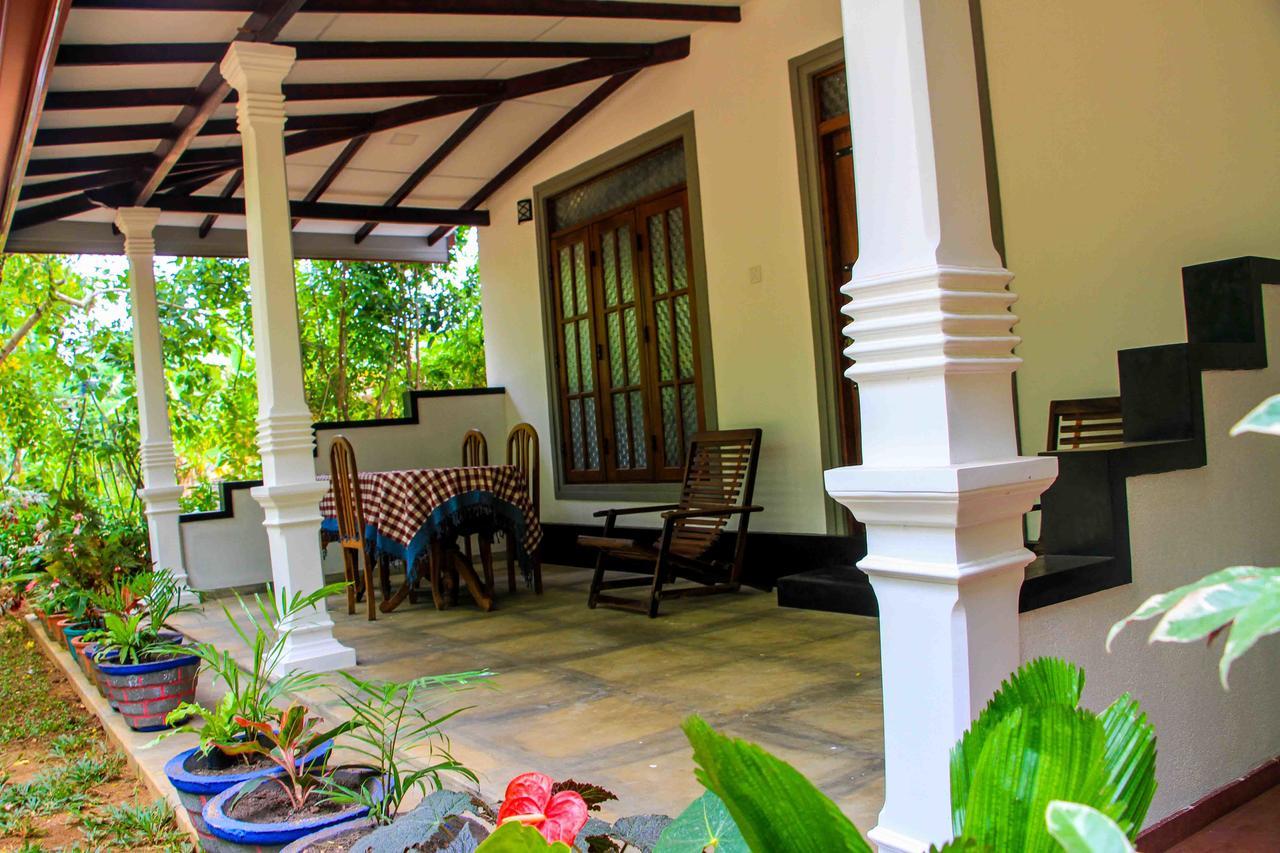 Sigiri Anu Homestay Sigiriya Exterior foto